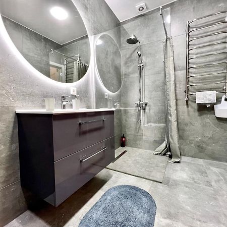 Apartpoltava Жк "Пилипа Орлика,26" Business Апартаменти З Неймовірною Панорамою - Led Дзеркало -Тропічний Душ Exterior foto